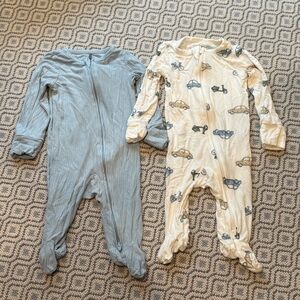 Set of 2 Onesies - Solid Blue and Car print - 3 months
